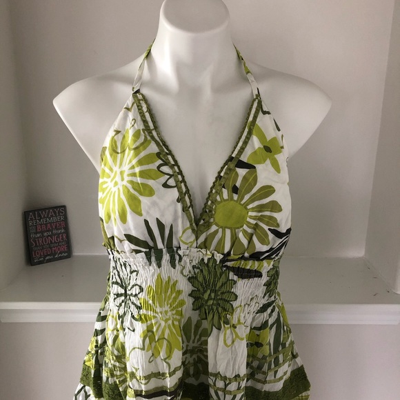 🚫Mileage Floral Tiered Top Tie Back Green White Plus Size 1X, New w/Tag - Picture 8 of 11